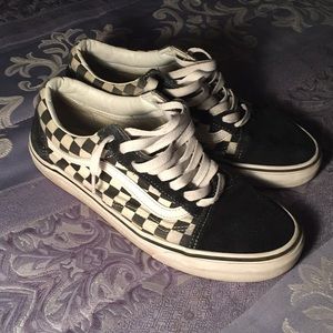 Black checkerboard vans old skool US Men sz 9